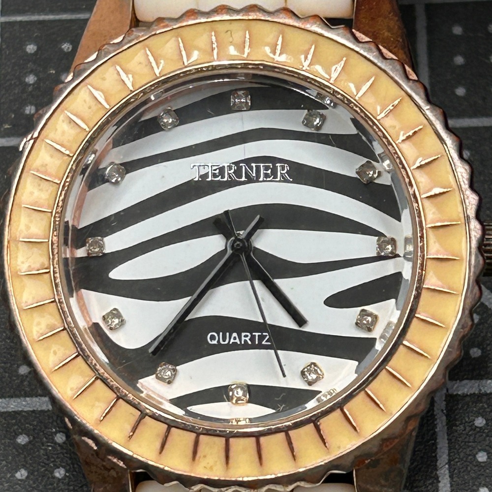 Terner YH-A02‎ Rose Gold Tone Zebra Print Dial Silicone Strap Quartz Watch
